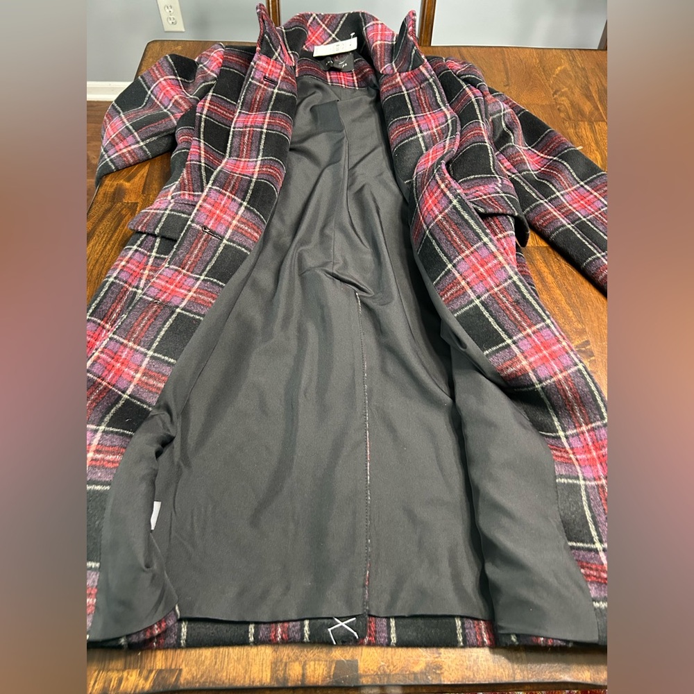 Ann Taylor Wool Blend Black Plaid Winter Coat NWT Size XS Gorgeous! - Picture 2 of 7
